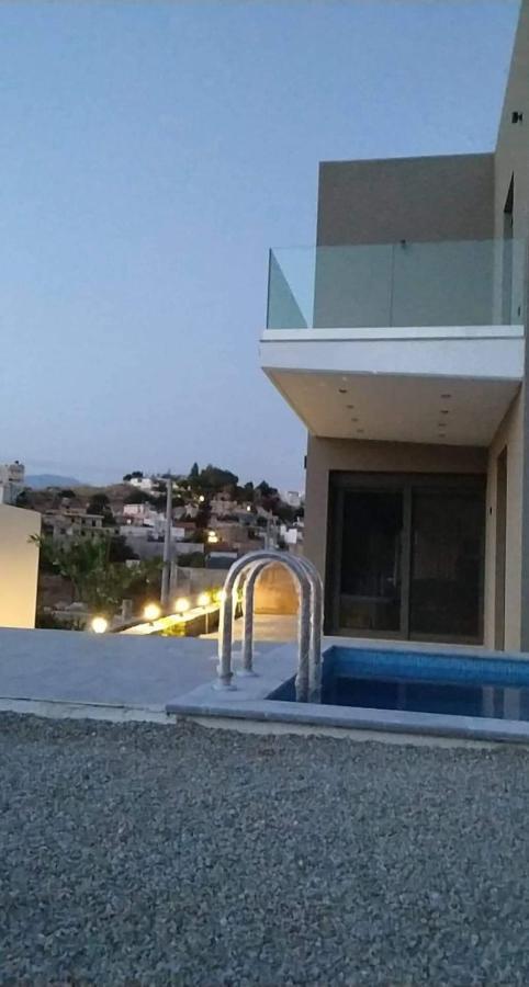 Villa Miron Камиларион Екстериор снимка