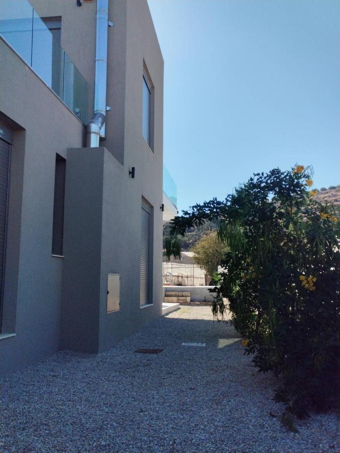 Villa Miron Камиларион Екстериор снимка
