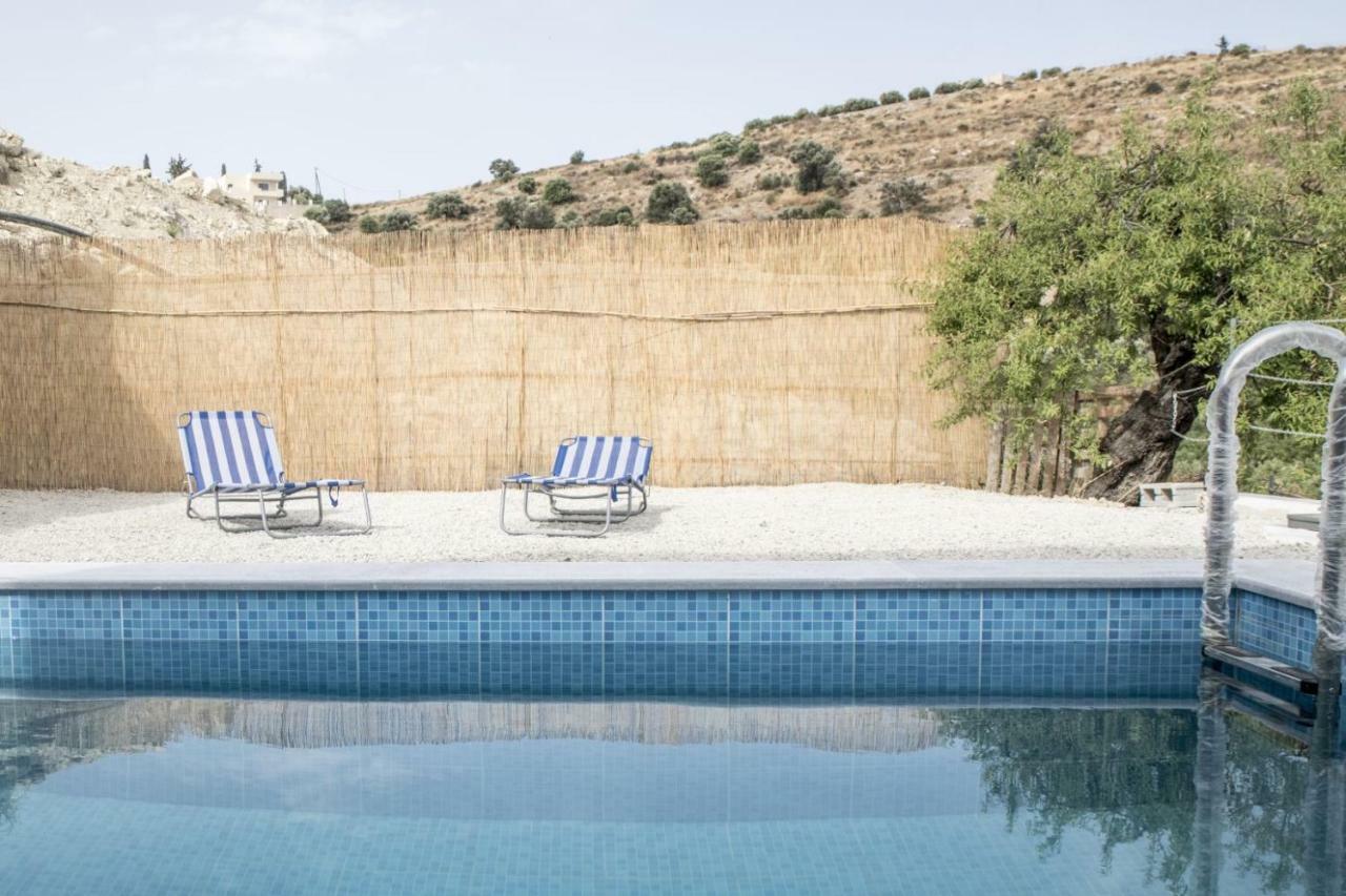 Villa Miron Камиларион Екстериор снимка